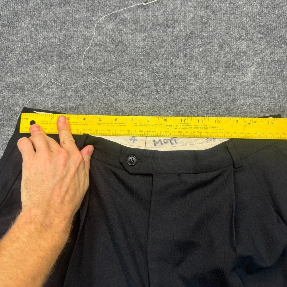 Vtg Mens Dress Pants 34x30 Black Pleated Professional Office Career Straight Leg